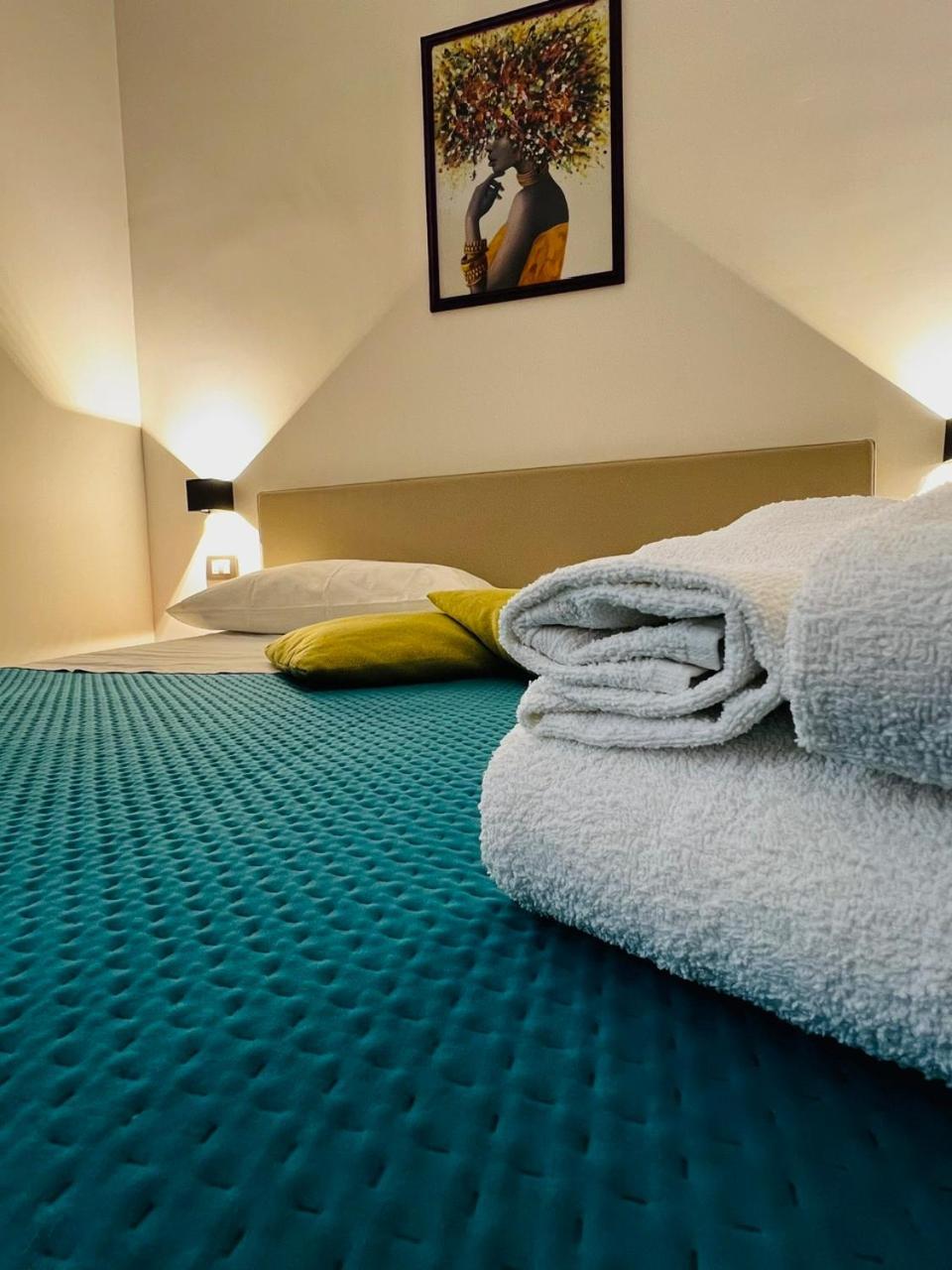 Bed & Breakfast Dimora Dei Decumani Naples